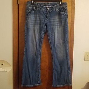 Maurices jeans 15/16 short